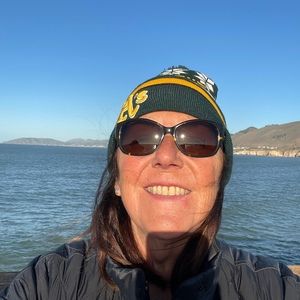 Meet your Posher, Andrea